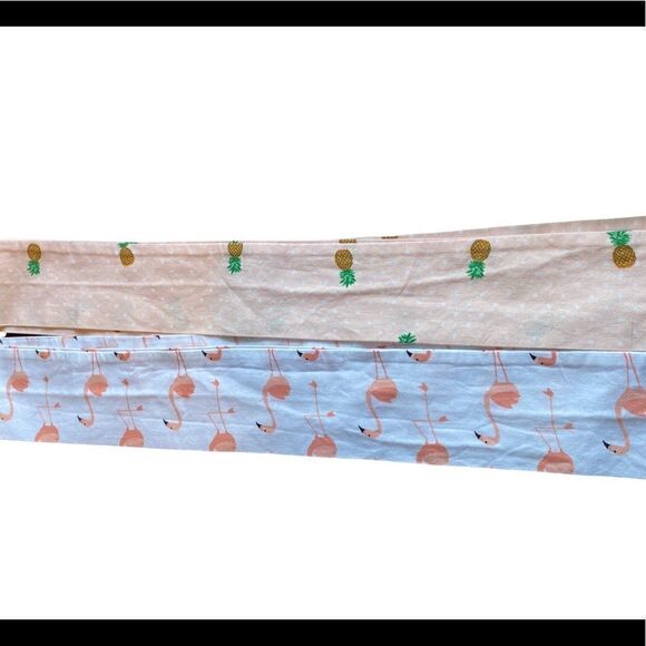 Tropical long thin white scarf with pink flamingos, also peach with pineapples - Picture 5 of 7